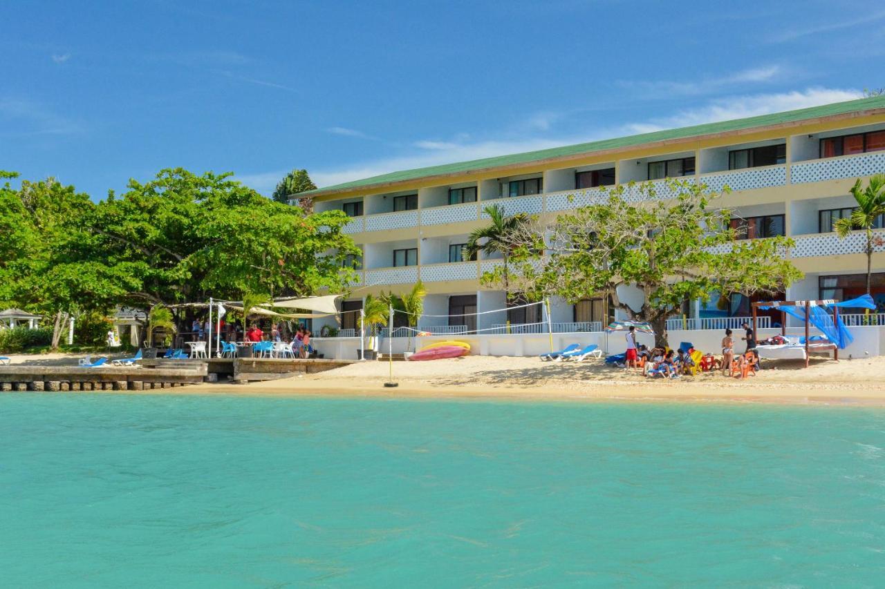 Kaz Kreol Beach Hotel Ocho Rios Exterior photo